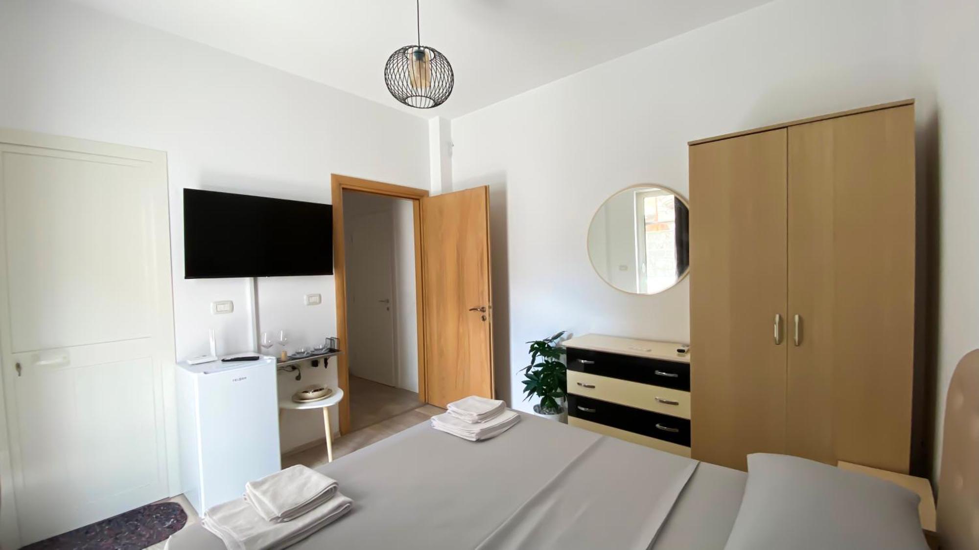 Northgate Apart-Villa Shkoder Luaran gambar